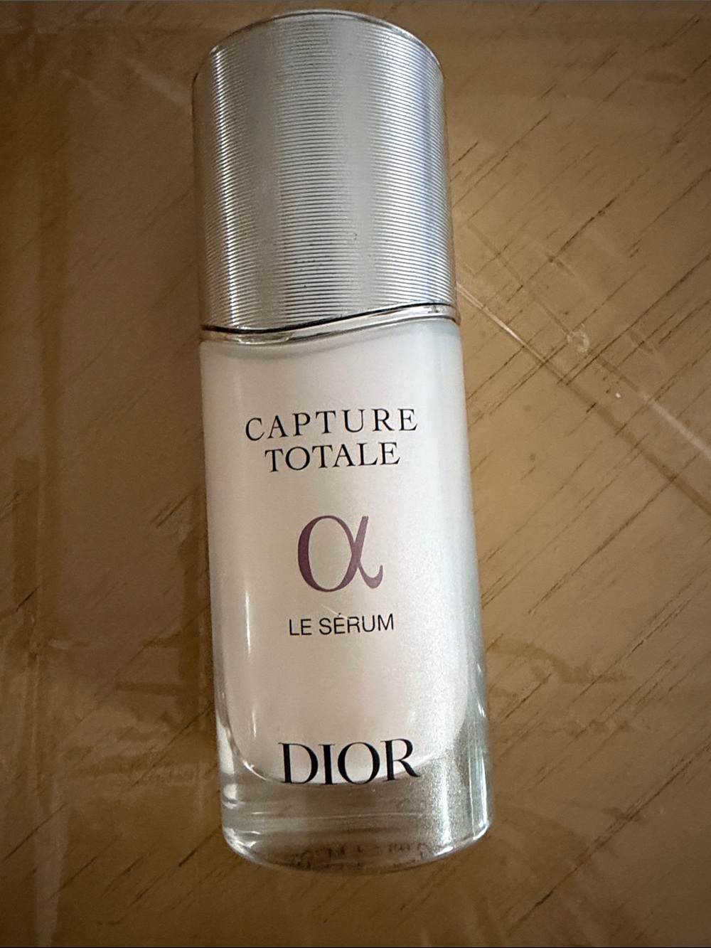 Dior Capture Totale Le Sérum – Pearl White Bottle with Silver Cap